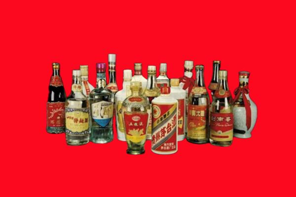 桐梓县回收十八老酒.jpg